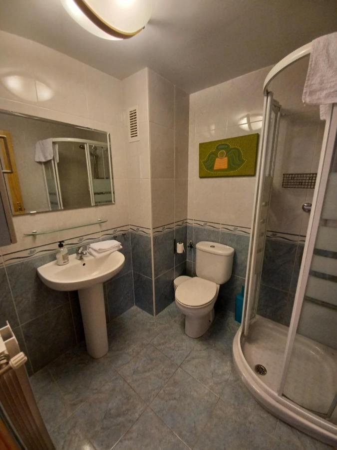 En El Pleno Centro De Biescas Con Garaje, Ascensor Y Wifi Daire Dış mekan fotoğraf